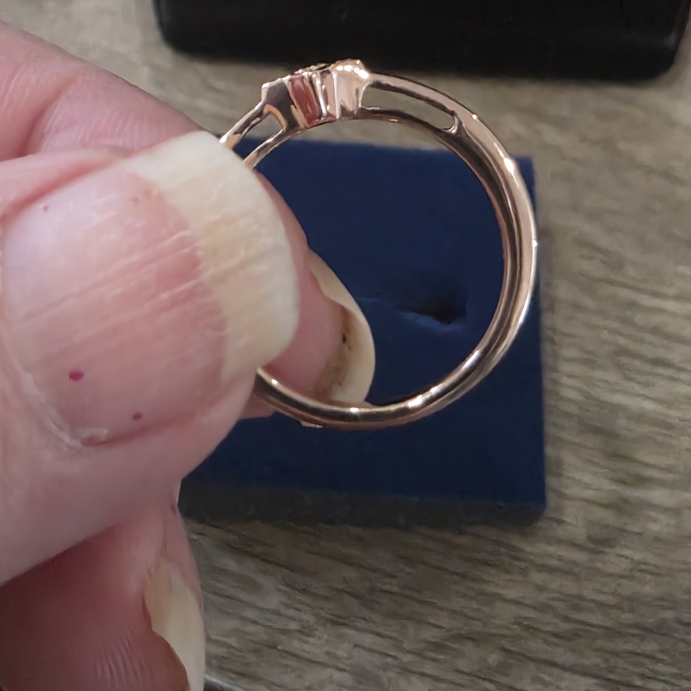 Rose Gold Star Ring View 2